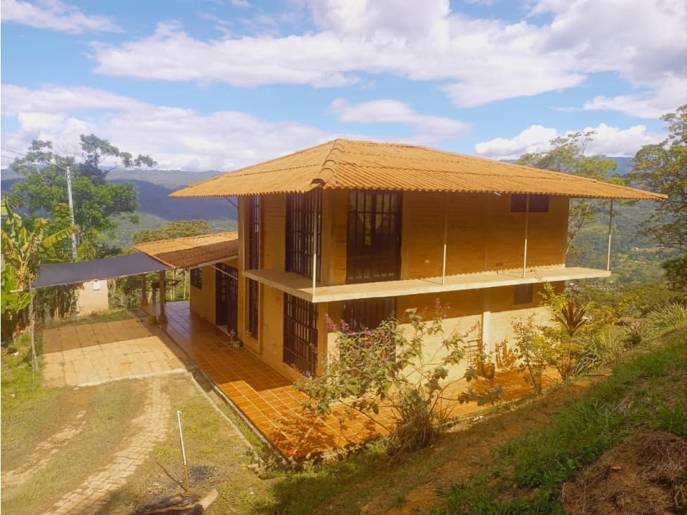 SE VENDE FINCA "IROBA" EN PUENTE NACIONAL - 1