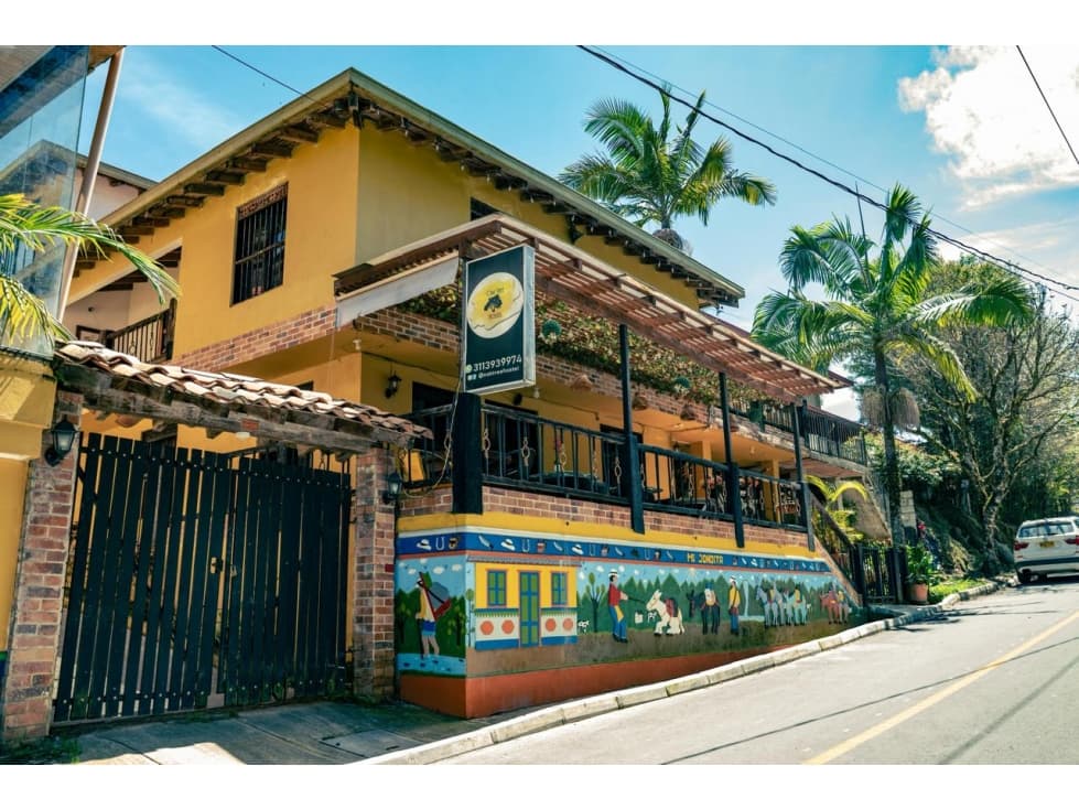 CASA HOTEL EN VENTA - GUATAPE ANTIOQUIA - 1