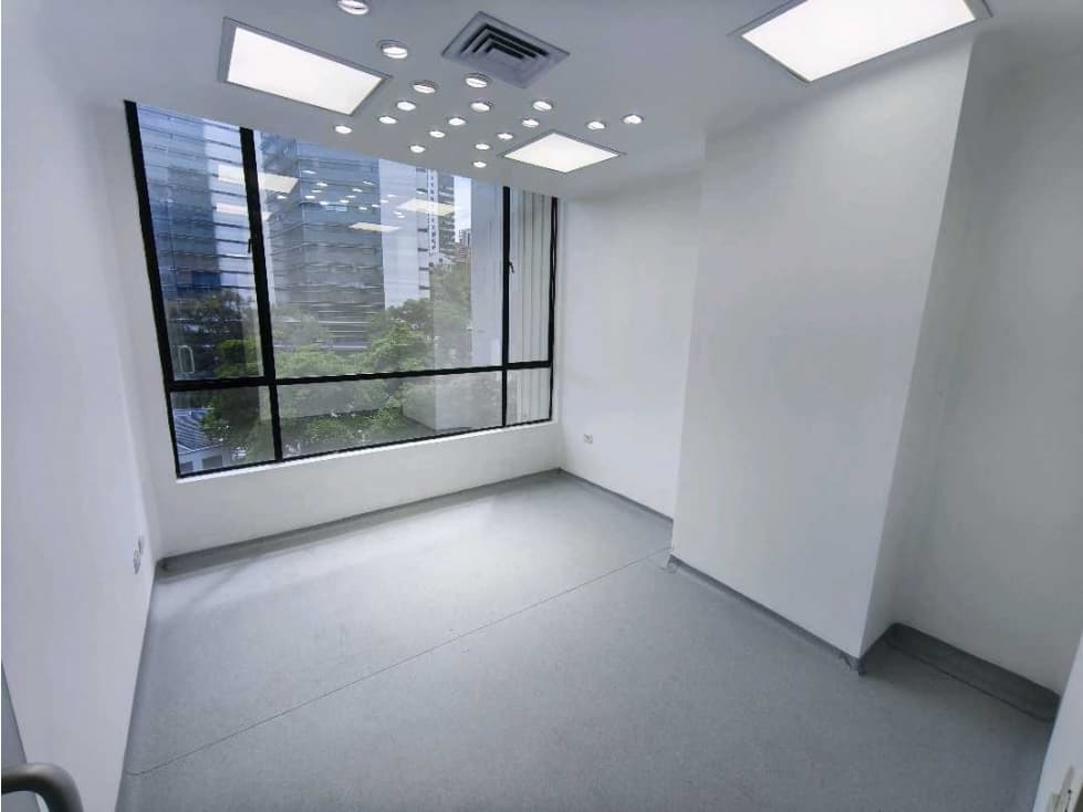 46m2 Oficina / local arriendo en El Poblado - 1