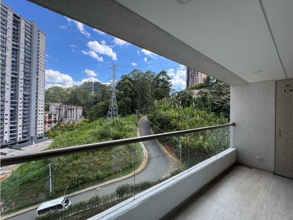 80m2 Apartamento en arriendo En Pan de Azucar, Sabaneta - 1