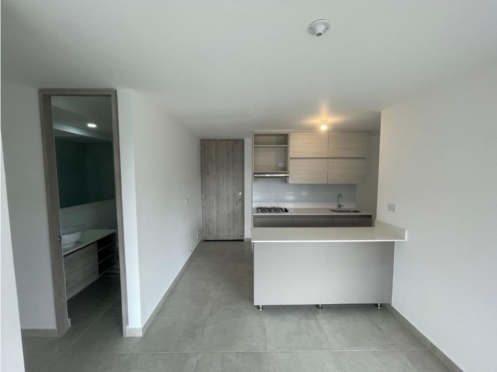 84m2 Apartamento En Arriendo para Estrenar en Sabaneta - 1