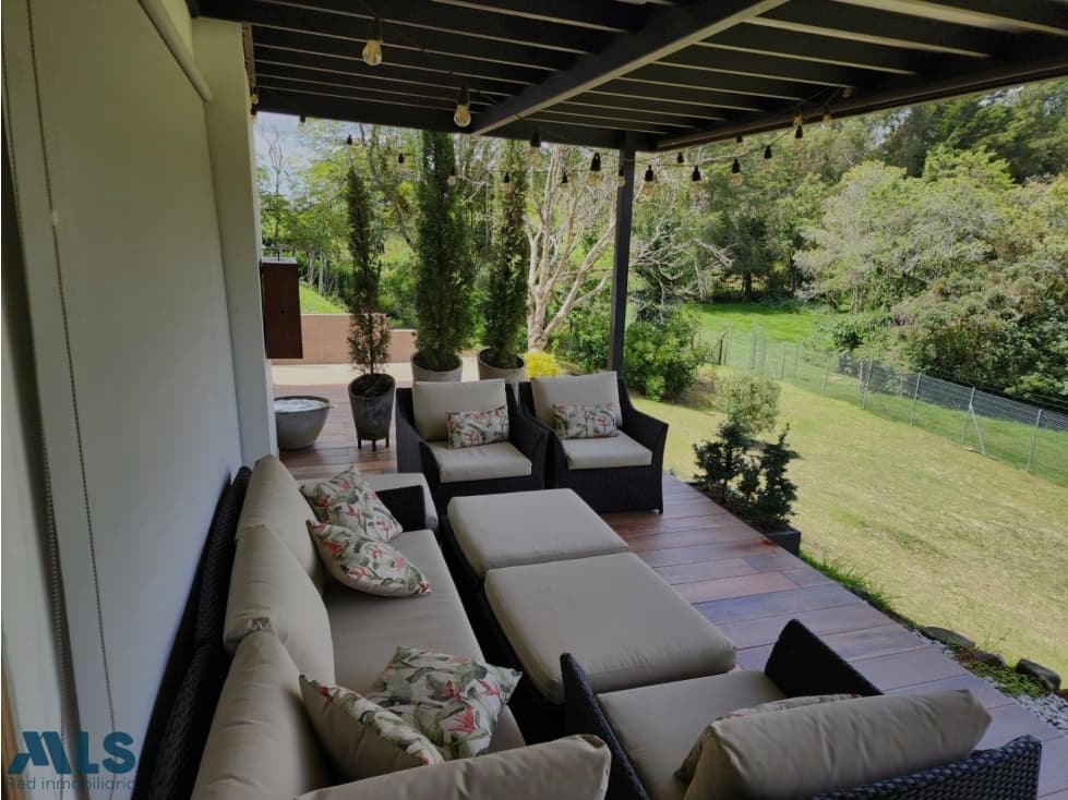 Acogedora casa campestre rodeada de naturaleza, co...(MLS#255864) - 1