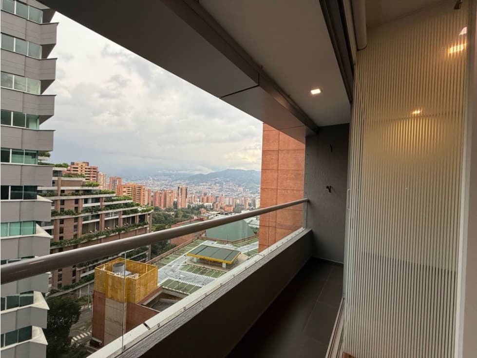 Alquiler Aparta estudio El Tesoro Medellín 56 Mts2 - 1