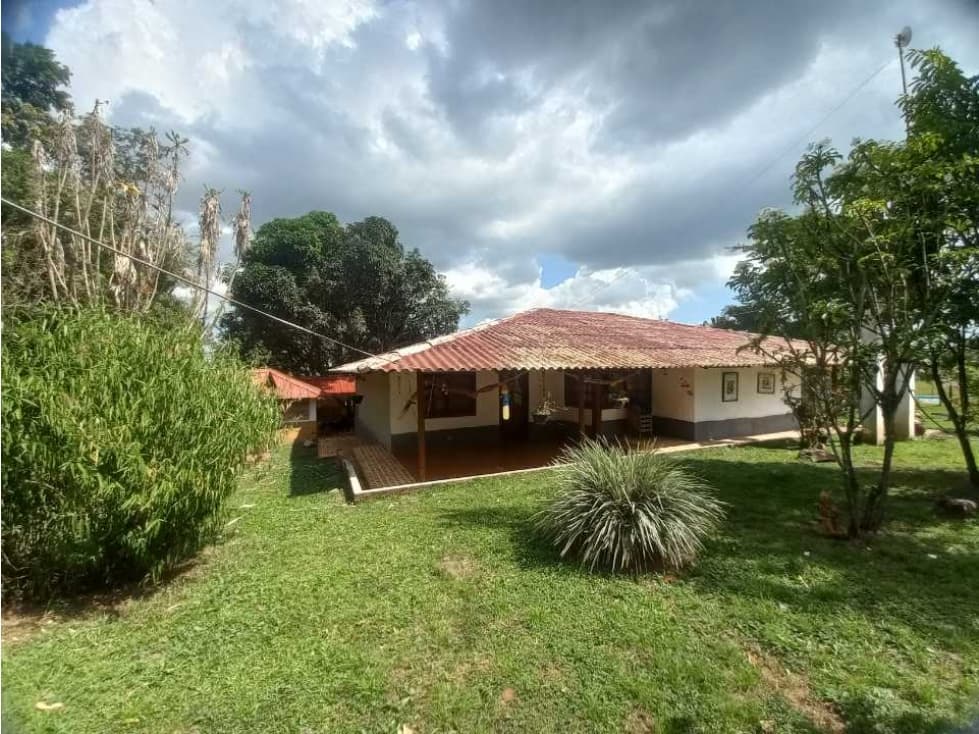 Alquiler campestre por noches Caney Alto Restrepo Meta - 1