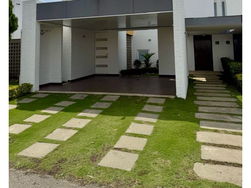 ALQUILER DE CASA PORTALES DEL CASTILLO - 1