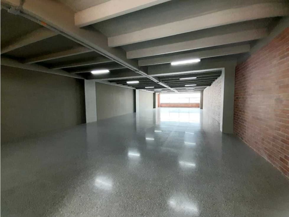 Alquiler Locales u Oficinas Centro Empresarial 9511503 DL - 1