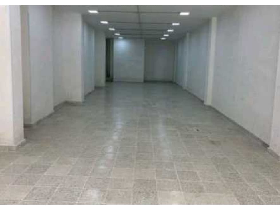 ALQUILER LOCAL COMERCIAL SANTA MARTA COD7556506 - 1