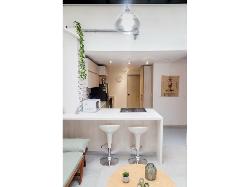 Alquilo Apartamento amoblado en Medellín barrio el poblado - 1