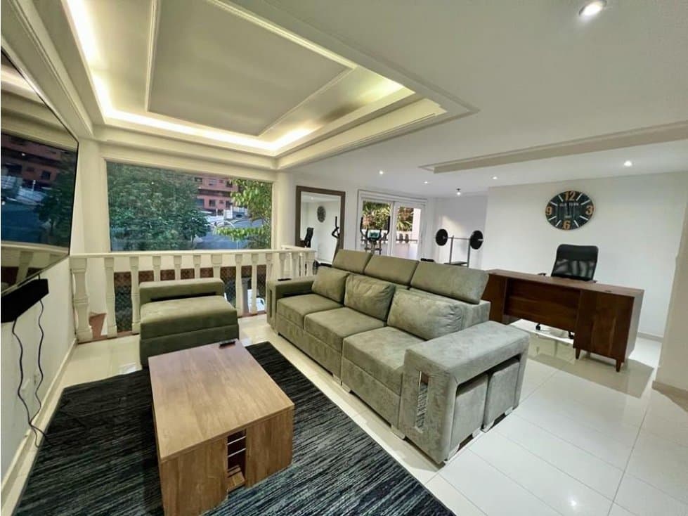 Amoblada Espectacular Casa Tesoro - Medellin - 1