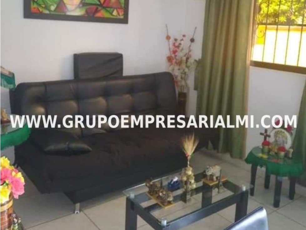 CASA UNIFAMILIAR EN VENTA - SECTOR VILLA LINDA, BELLO COD: 28527 - 1