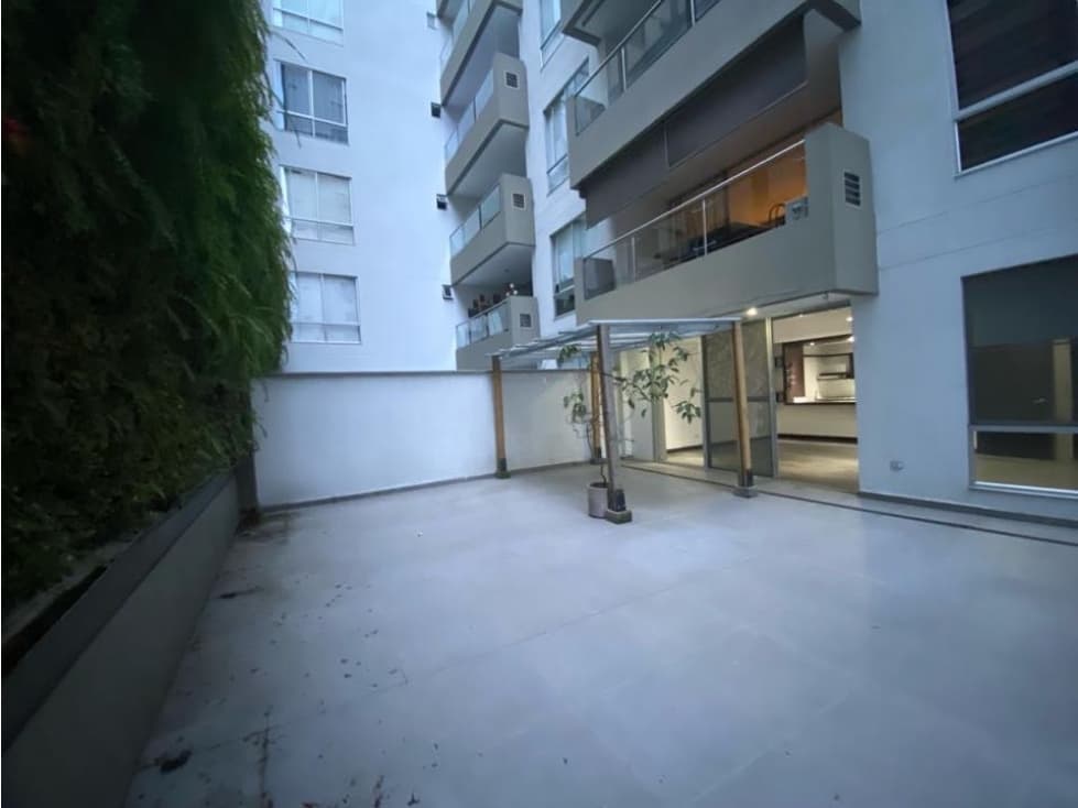 Apartaestudio con excelente ubicación en el oeste - 1