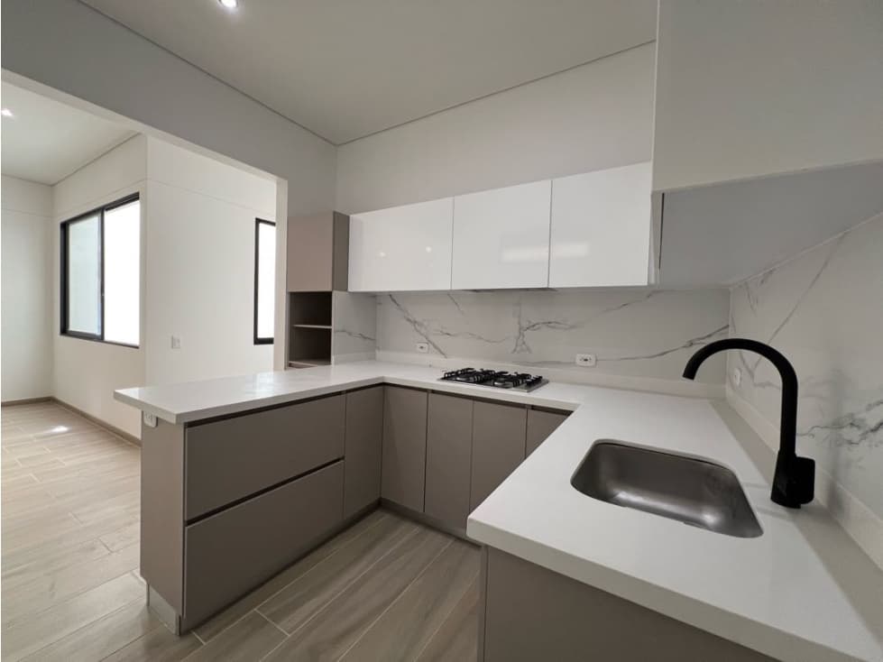 Apartamento 3 alcobas Edificio Centro Cartago - 1