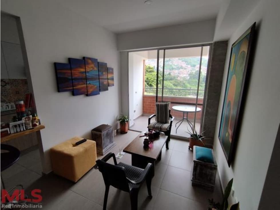 Apartamento con vista a verde!(MLS#236887) - 1