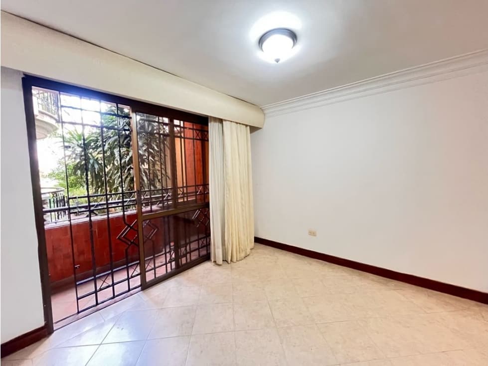 Apartamento en arriendo alto prado - 1