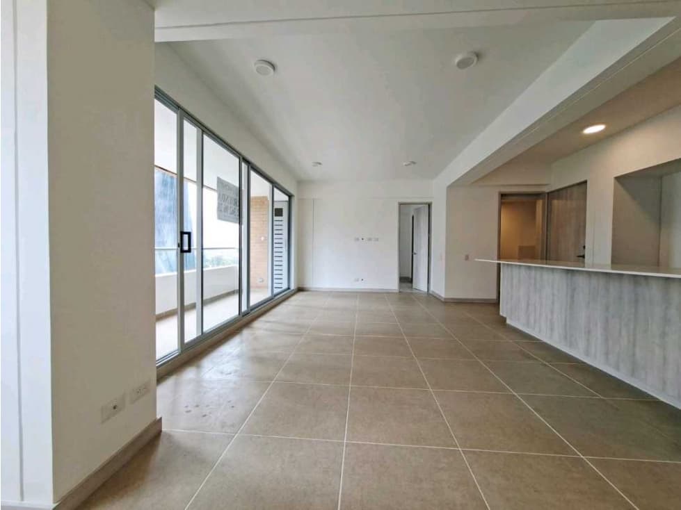 Apartamento en arriendo ciudad del rio - 1