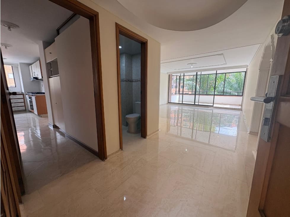 Apartamento en El Poblado, Medellín - 1