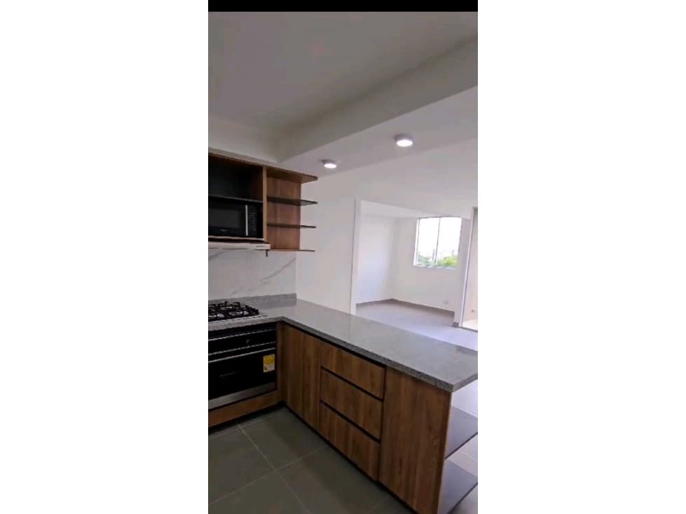 APARTAMENTO EN VENTA CALI SUR KACHIPAY 8P C/A - 1