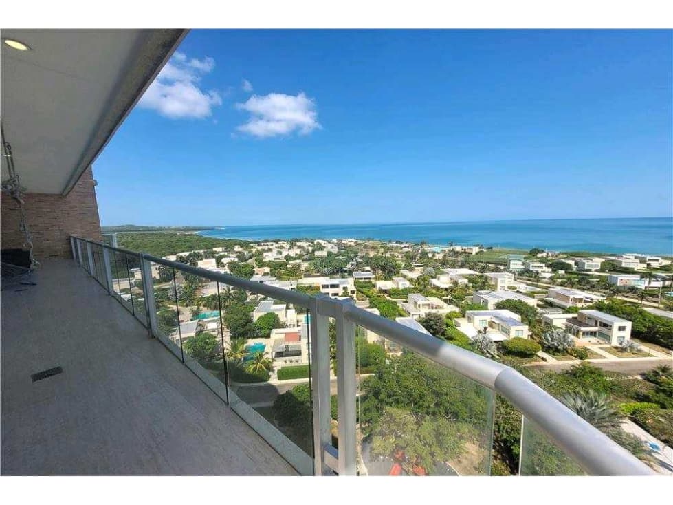 Apartamento en Venta en Aguamarina Beach Resort - 1