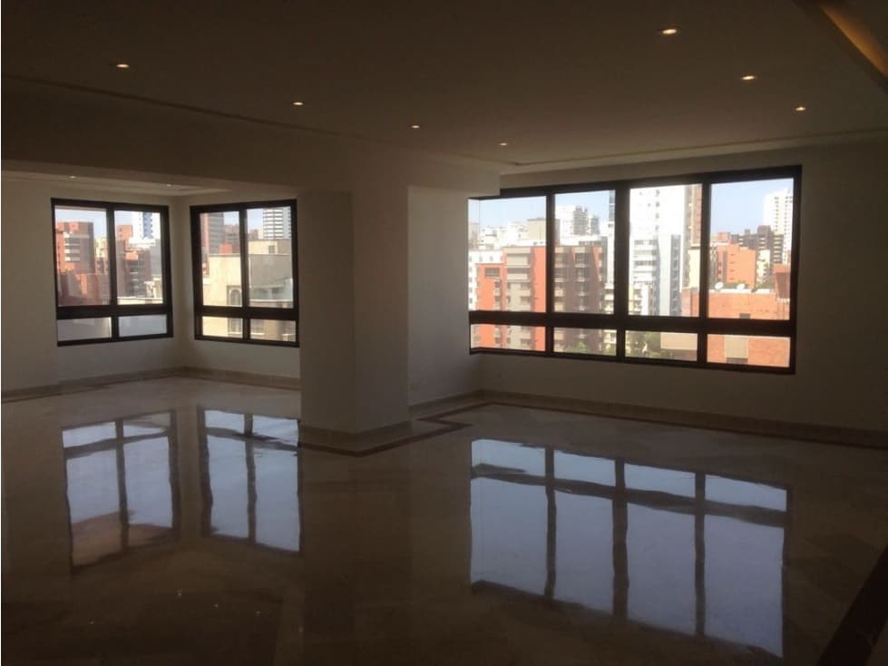 Apartamento en venta en Alto Prado - 1