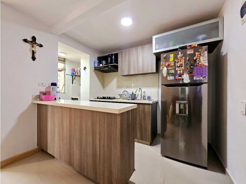 Apartamento en venta en Medellín. Los colores sector san German - 1