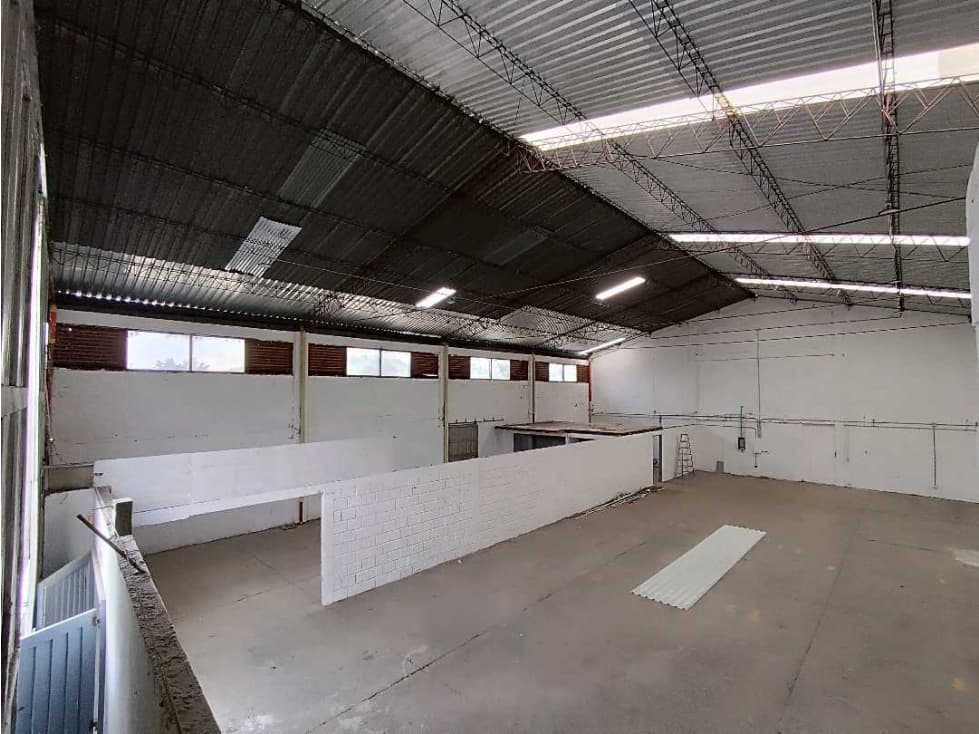 Arrienda Bodega Villamaria La Pradera Manizales - 1