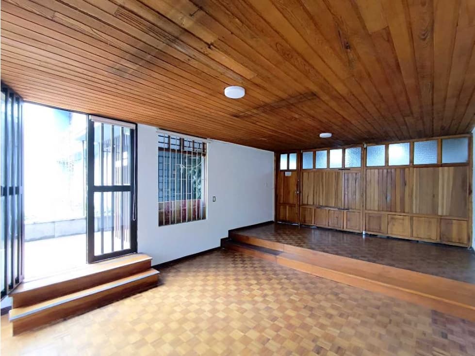 Arrienda Local u Oficina Versalles Manizales - 1