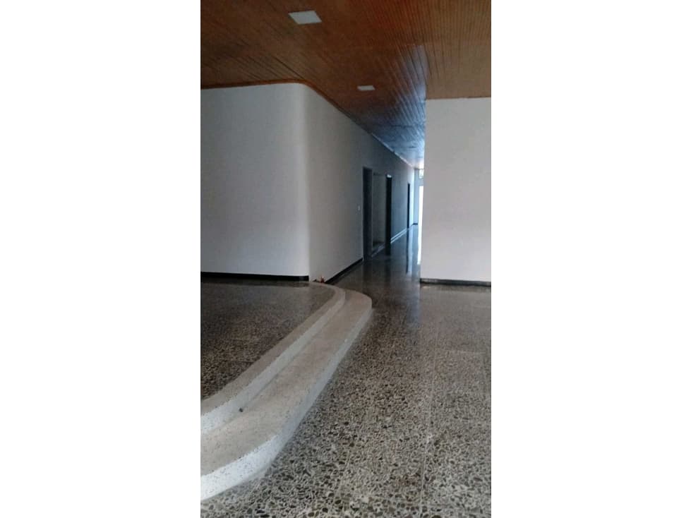 CASA DE USO COMERCIAL EN ARRIENDA O VENTA EN CERETE - 1