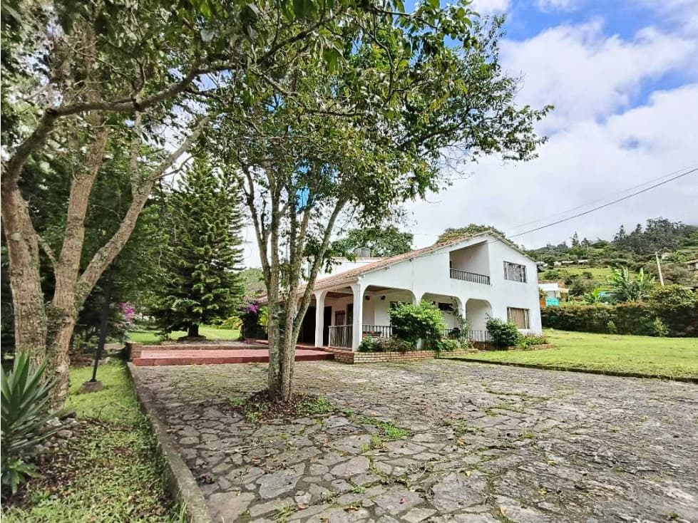 Vendo casa campestre en Machetá, cerca al pueblo - 1
