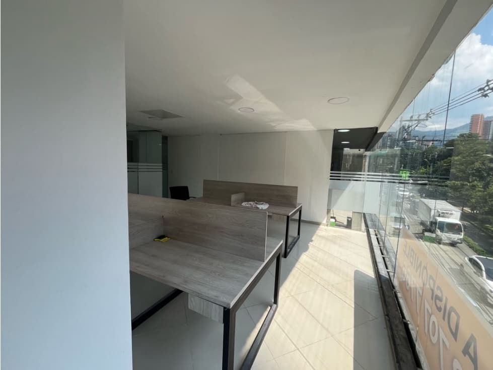 Arriendo de Oficina en Sabaneta zona central - 1