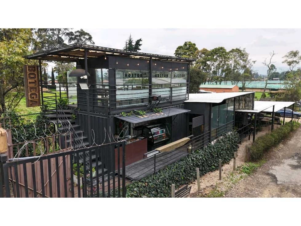 ARRIENDO LOCAL COMERCIAL EN COTA IDEAL PARA GASTRO BAR - 1