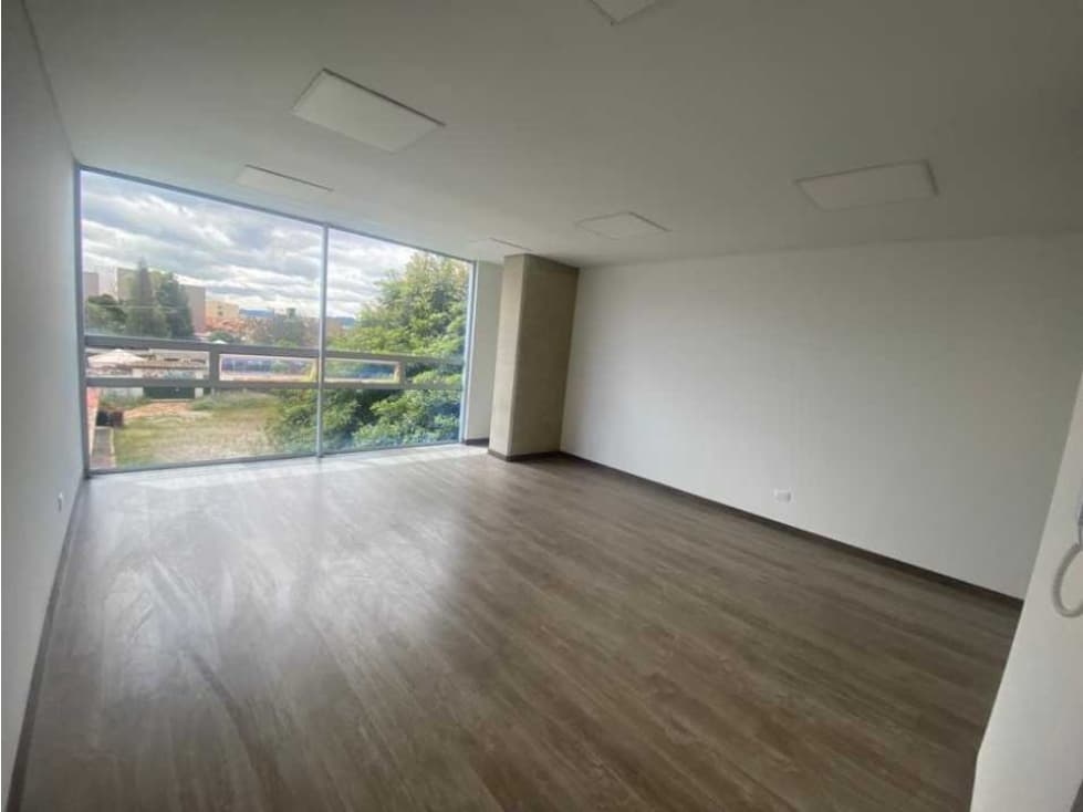 Arriendo oficina chia central - 1