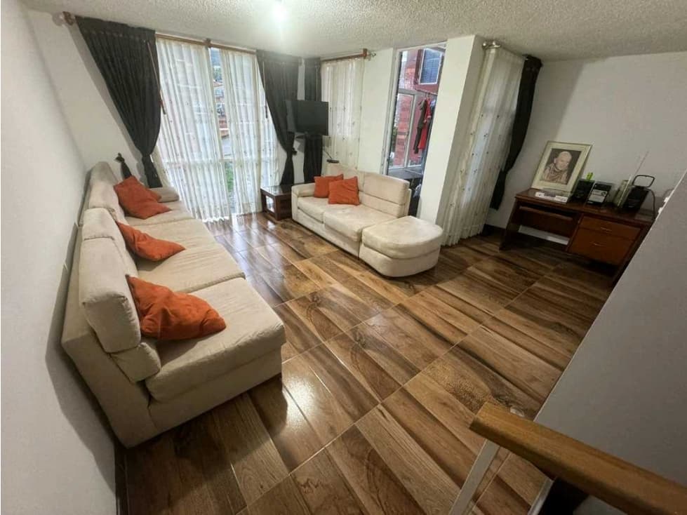 Bella Casa en Venta en Pacho!! - 1