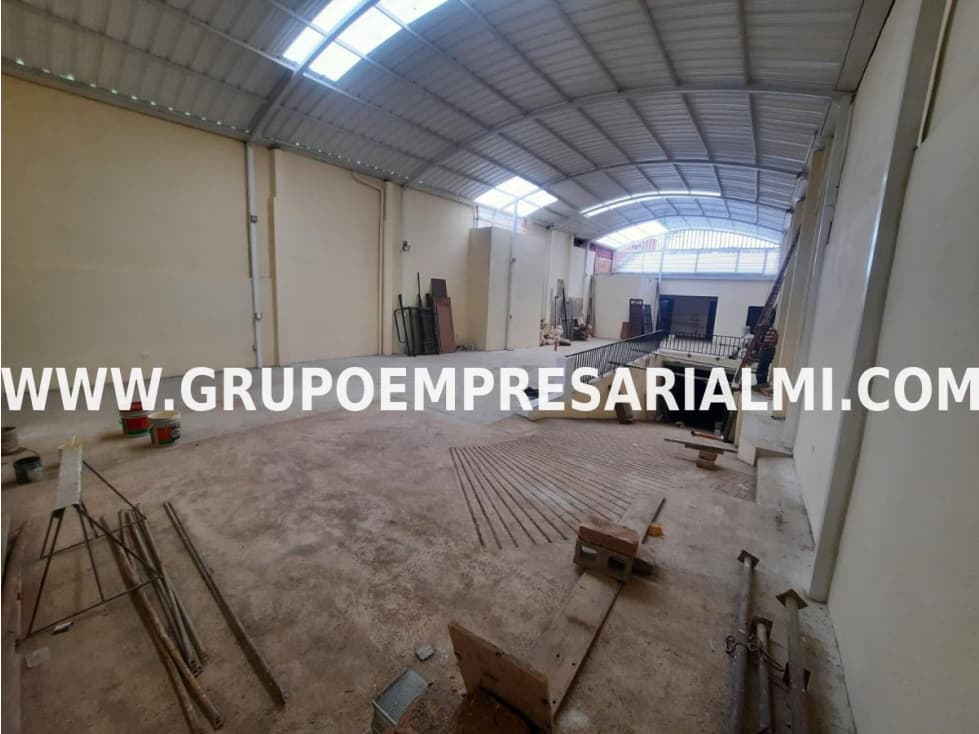 BODEGA EN ARRENDAMIENTO - SECTOR PRADO CENTRO COD: 27593 - 1