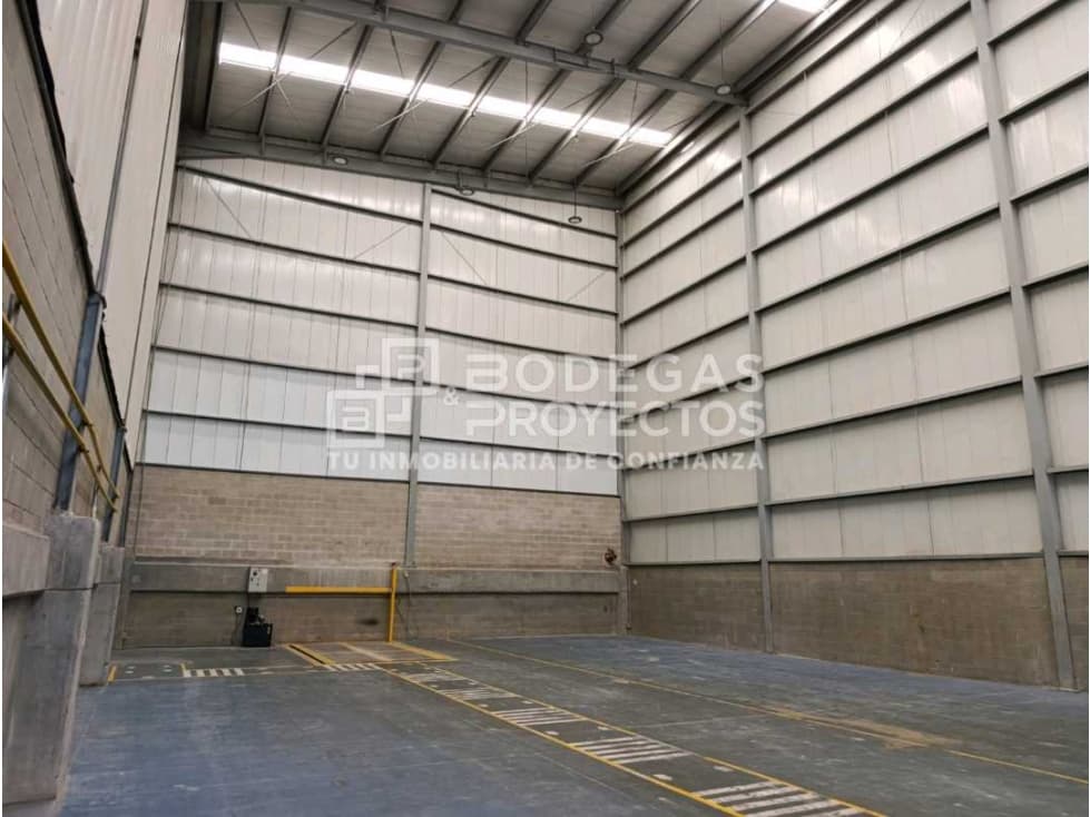 BODEGA EN ARRIENDO COPACABANA - 1