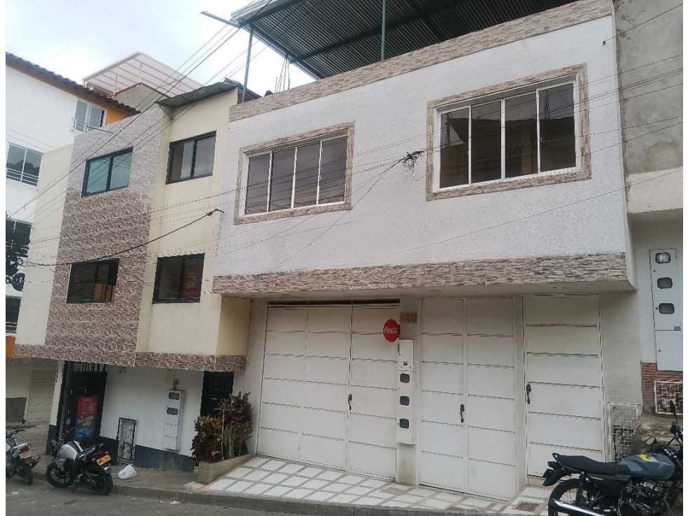 Bodega o apto en venta en San Gil - 1