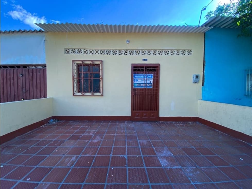 BARRIO ALFONSO LOPEZ, LA PARADA - 1