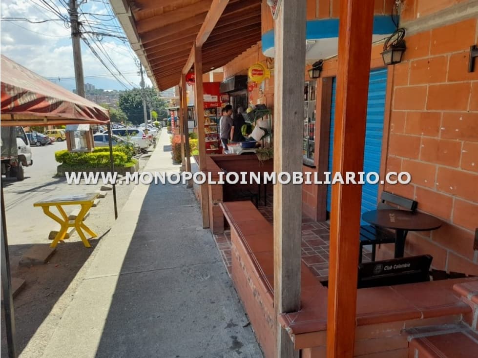 CASA BIFAMILIAR EN VENTA - SECTOR SAN GABRIEL, BELLO COD: 21954 - 1