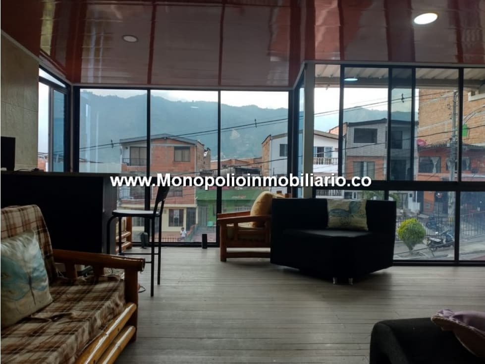 CASA BIFAMILIAR EN VENTA - SECTOR NIQUIA, BELLO COD: 23361 - 1