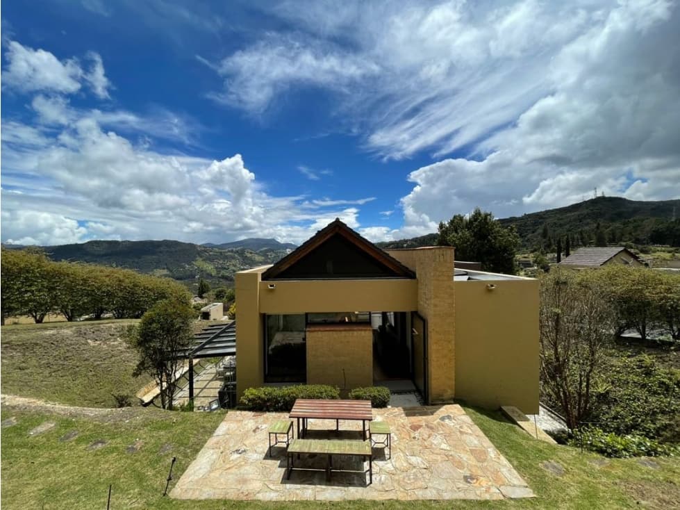 Casa Campestre en ARBORETTO - Vía a La Calera - 1