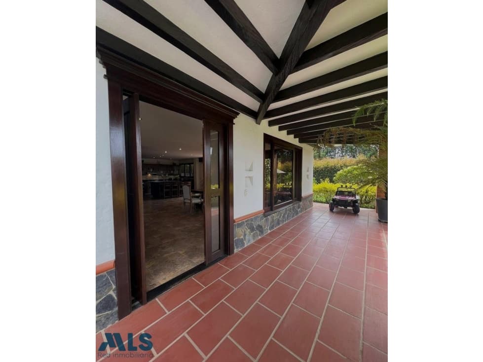 Casa campestre en Guarne cerca la sede Nacional(MLS#253465) - 1