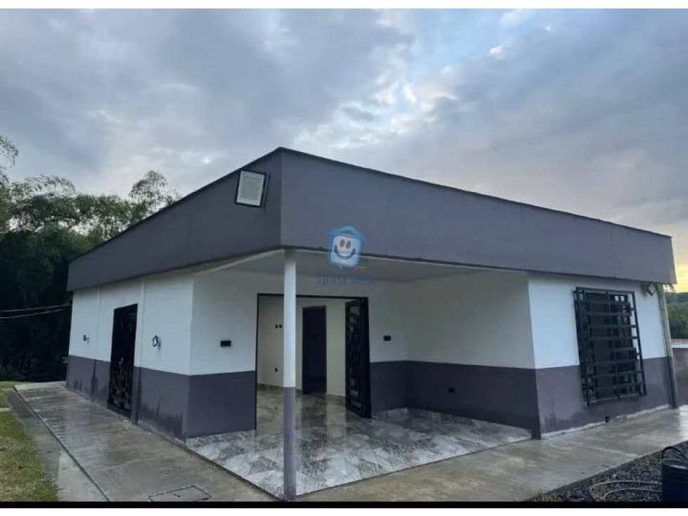 Casa campestre en venta en Vía Principal-Santa Rosa de Cabl - 1