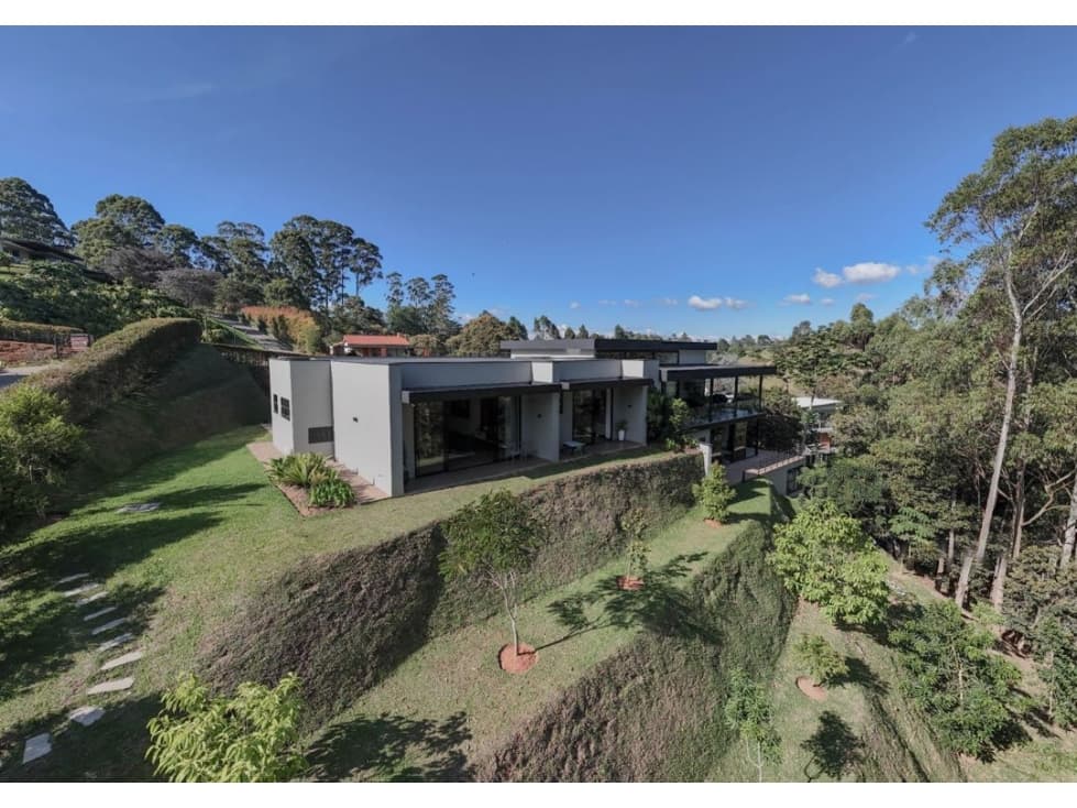 Casa campestre en venta San Antonio de Pereira- La Ceja. - 1