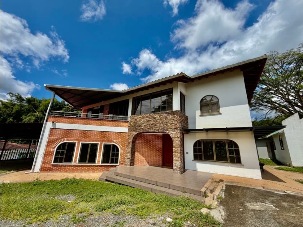 CASA CAMPESTRE SECTOR EL TIGRE CERRITOS - 1