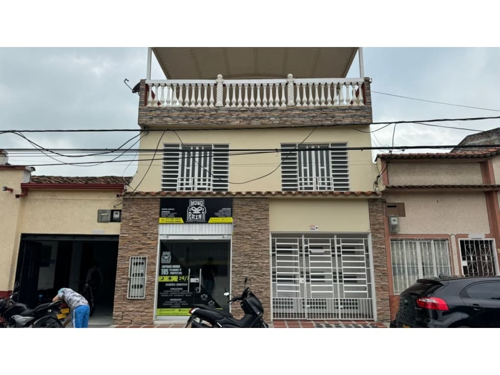 Edificio con apartamentos más local en venta Barrio Santa Rita Palmira - 1