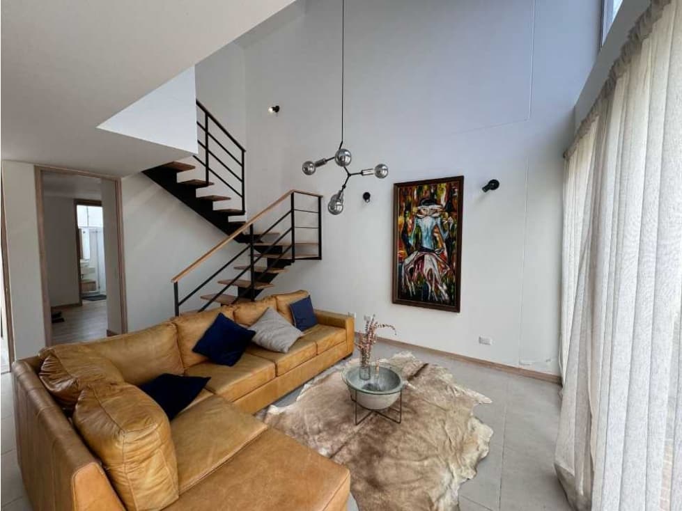 CASA EN ALQUILER CASA GRANDE - 1