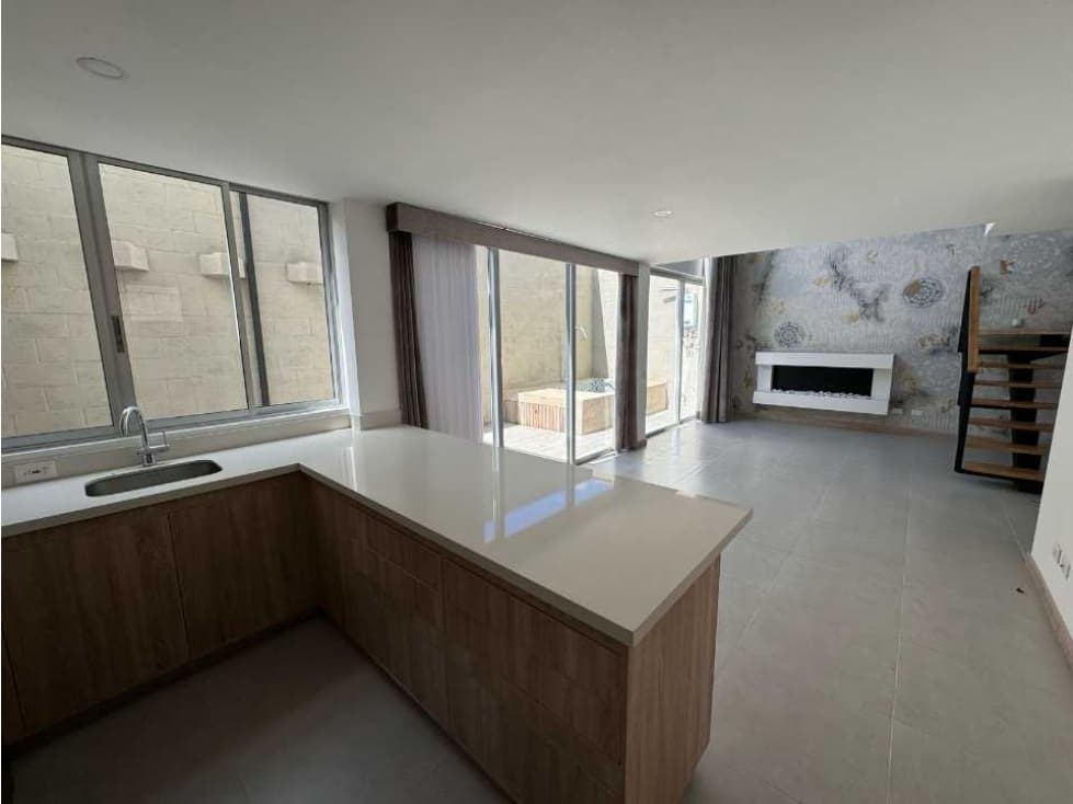 CASA EN ALQUILER CASA GRANDE GUALANDAY - 1