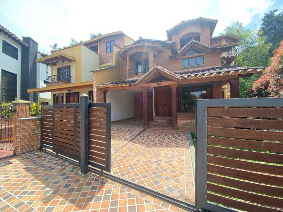 Casa en alquiler San Antonio de Pereira - 1