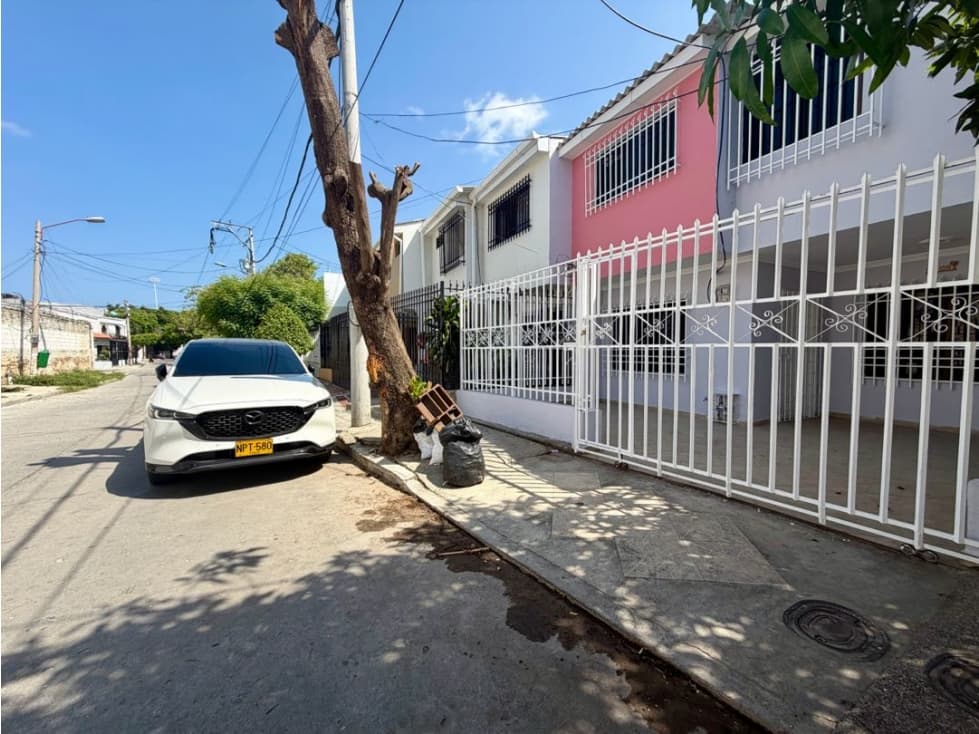 Casa en arriendo sector El Porvenir Santa Marta - 1