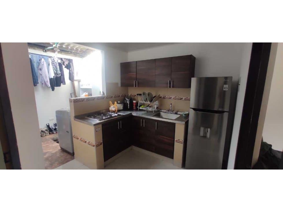 CASA EN VENTA 2 PISOS INDEPENDIENTES, PARQUE INDUSTRIAL,PEREIRA. - 1