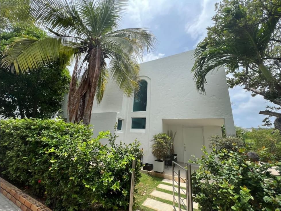 CASA EN VENTA EN SANTA MARTA - 1